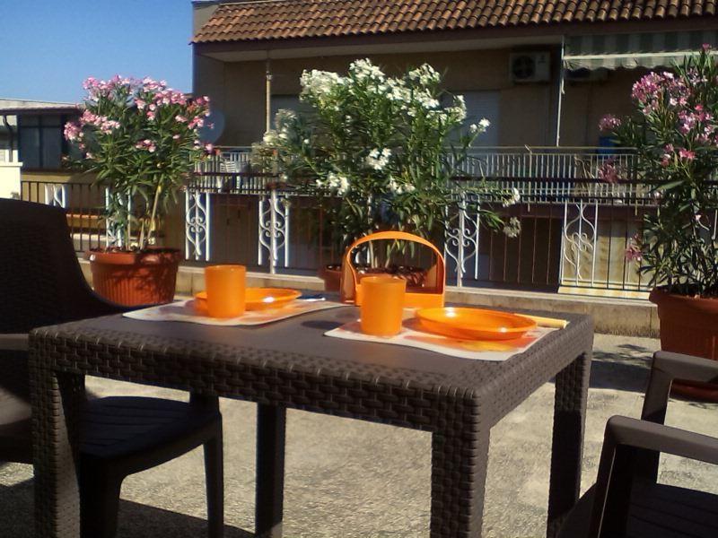 Il Terrazzo Di Oleandri Apartment Bagheria Ruang foto