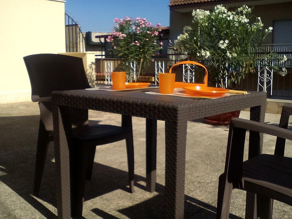 Il Terrazzo Di Oleandri Apartment Bagheria Ruang foto